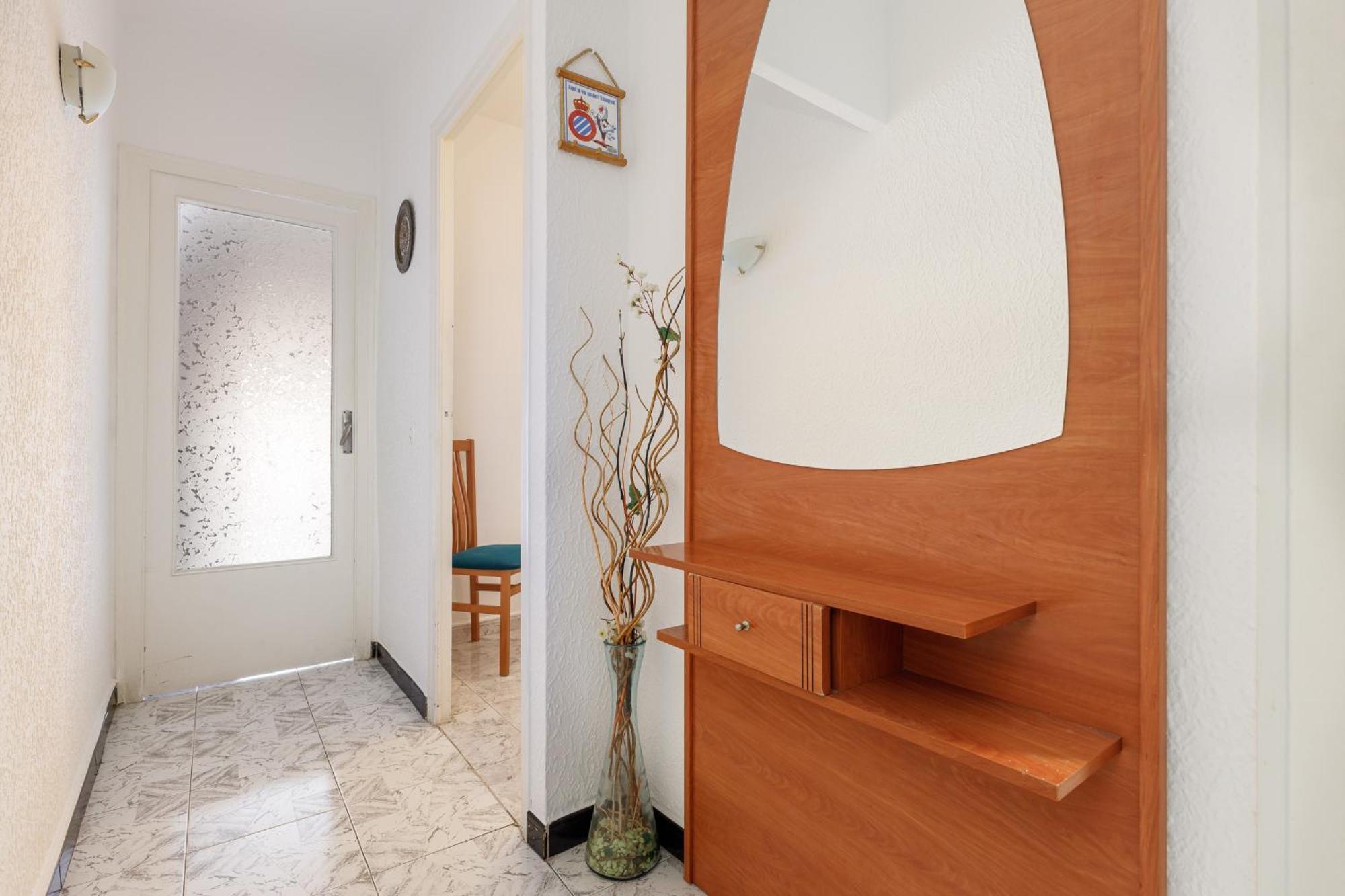 Besos - Bright Apartment Close To Congress & Port San Adrián de Besós Zewnętrze zdjęcie