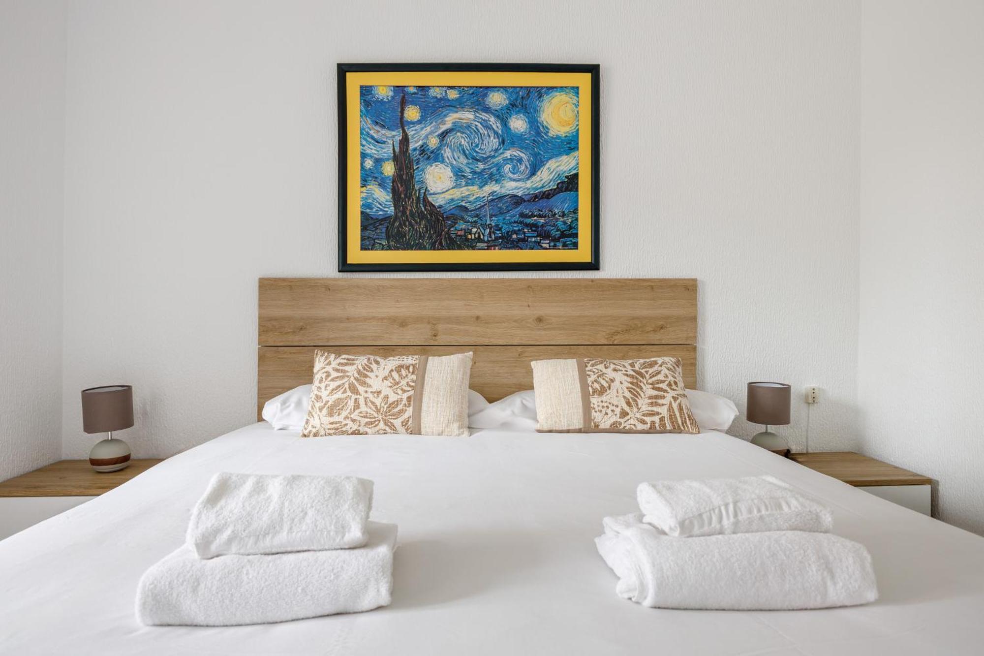 Besos - Bright Apartment Close To Congress & Port San Adrián de Besós Zewnętrze zdjęcie